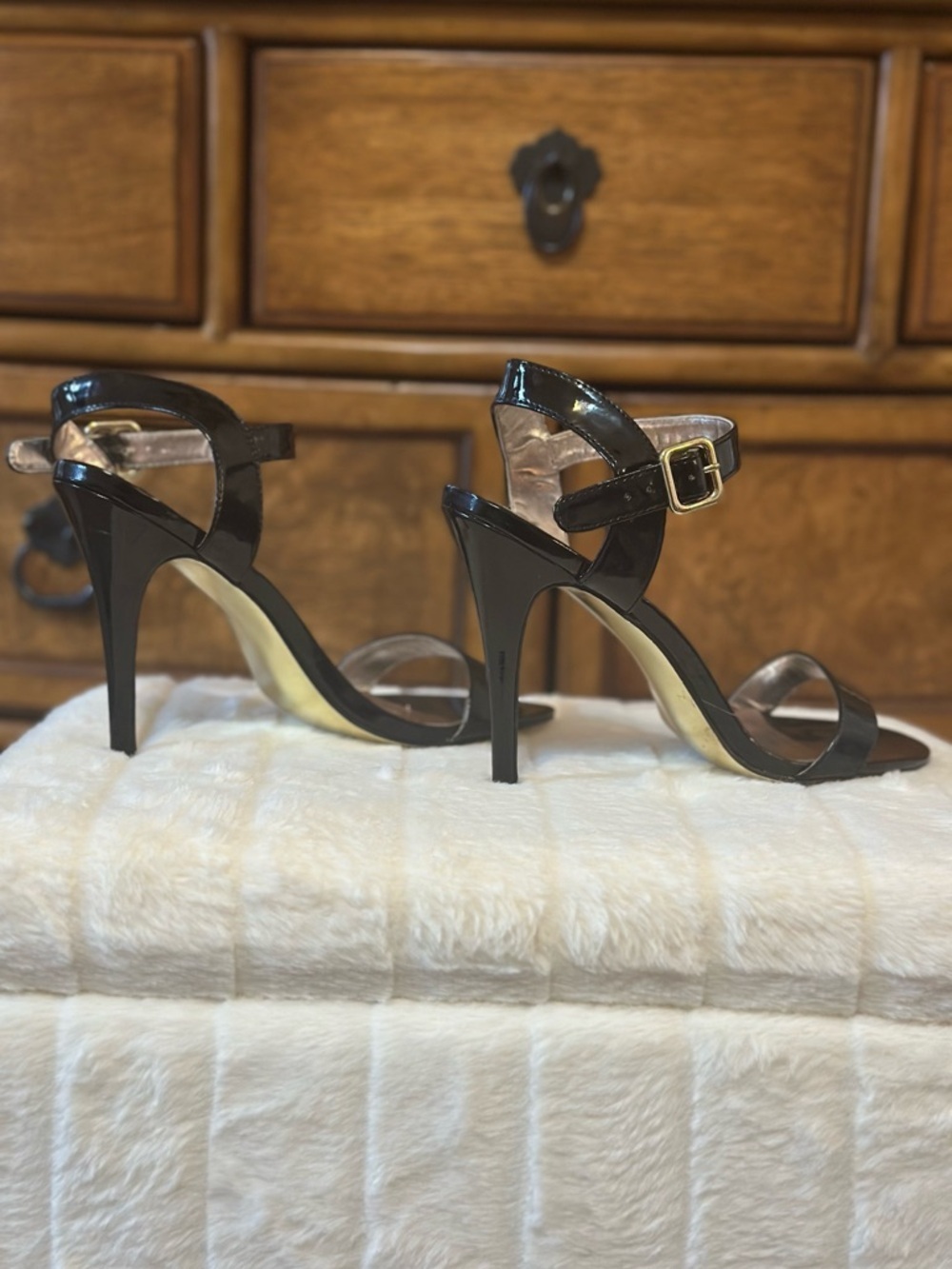 Steve Madden Daarlah Black Patent Ankle Strap Stiletto Heels Size 8.5 - Picture 6 of 13